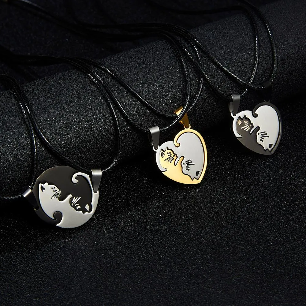 Black White Cat Stitching Necklace Friendship Heart Shape Gold White Cat Cute Couple Jewelry