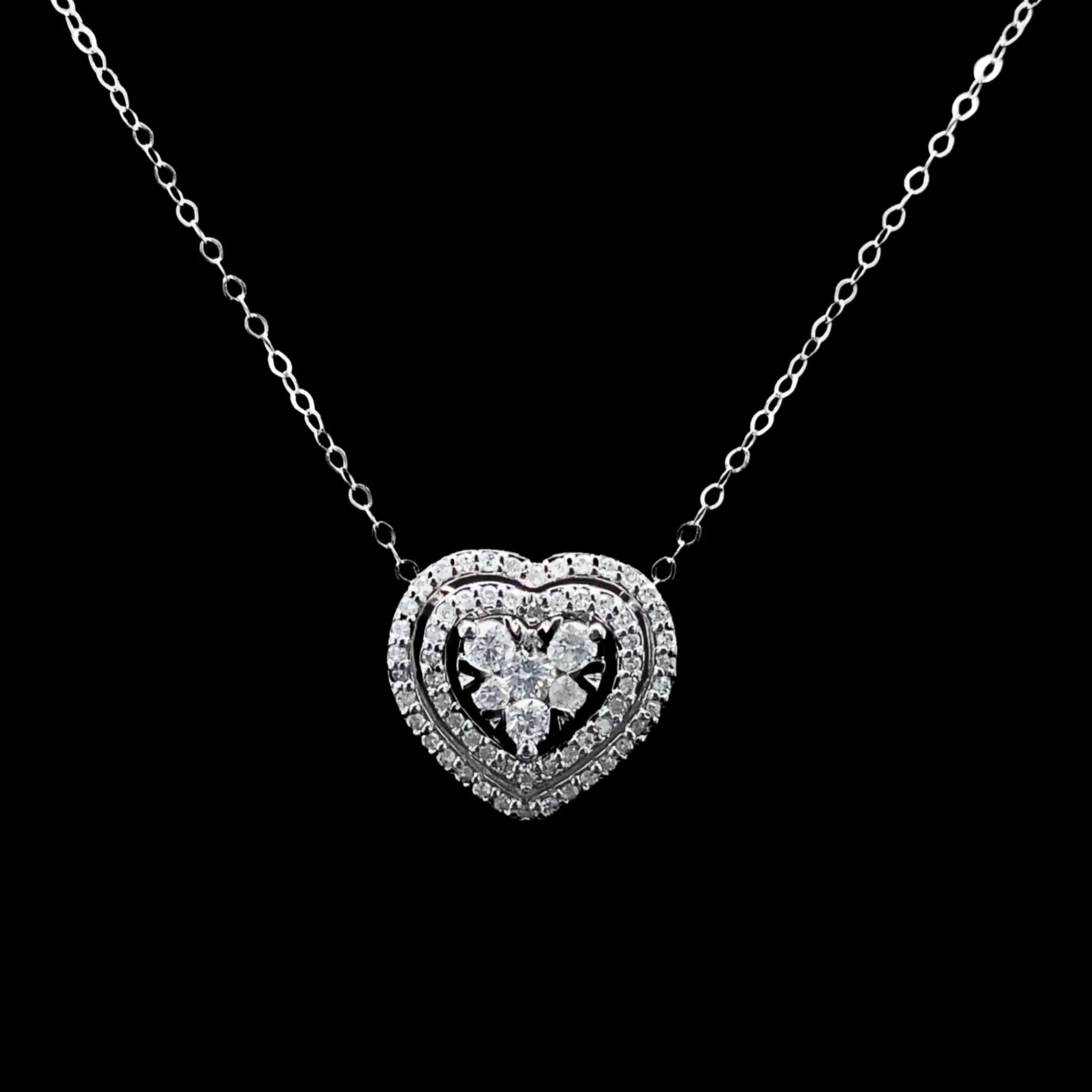 Classic Heart Halo Diamond Necklace 18kt