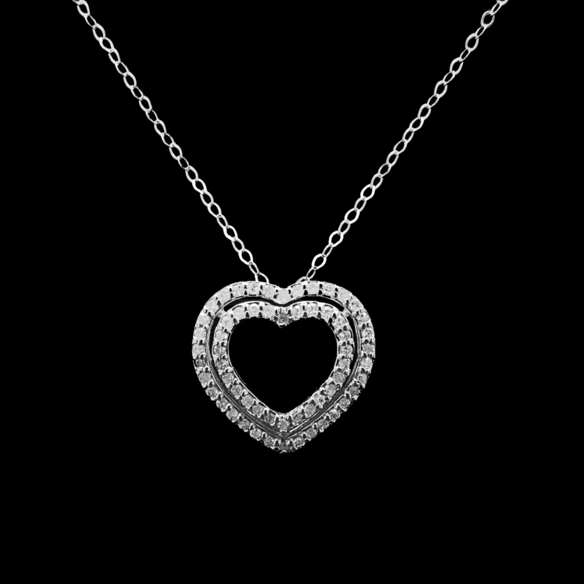 Classic Heart Halo Diamond Necklace 18kt