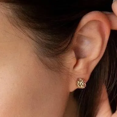 Classic Twist Stud Earring