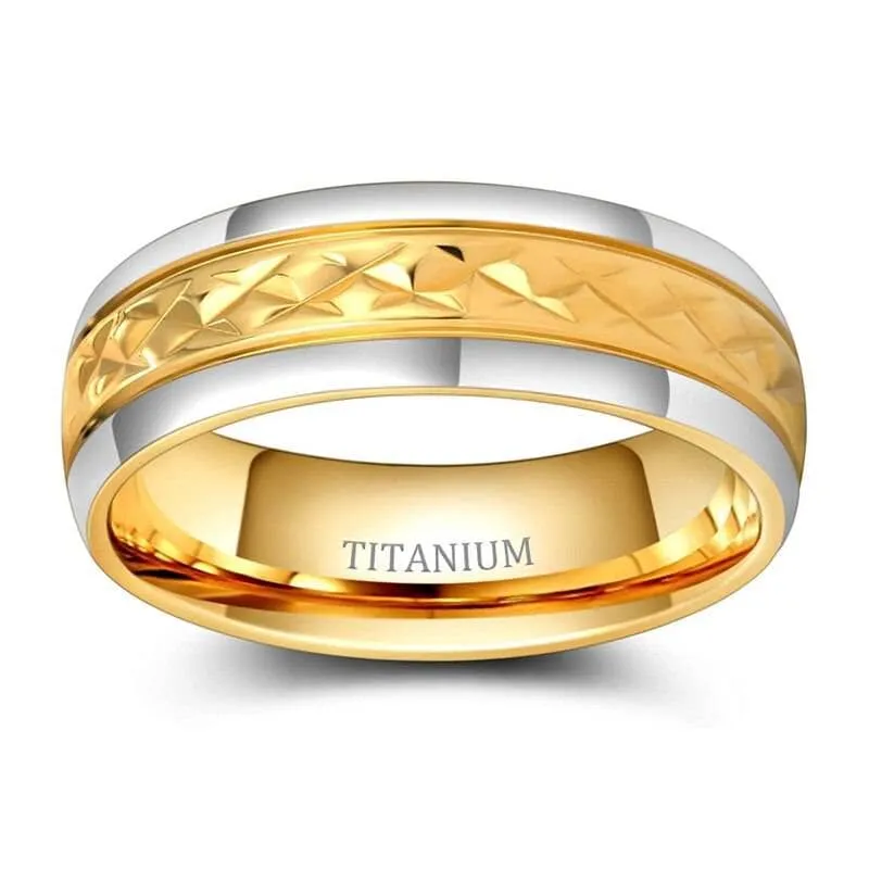 Luxurious Two-Tone Men's Titanium Wedding Band