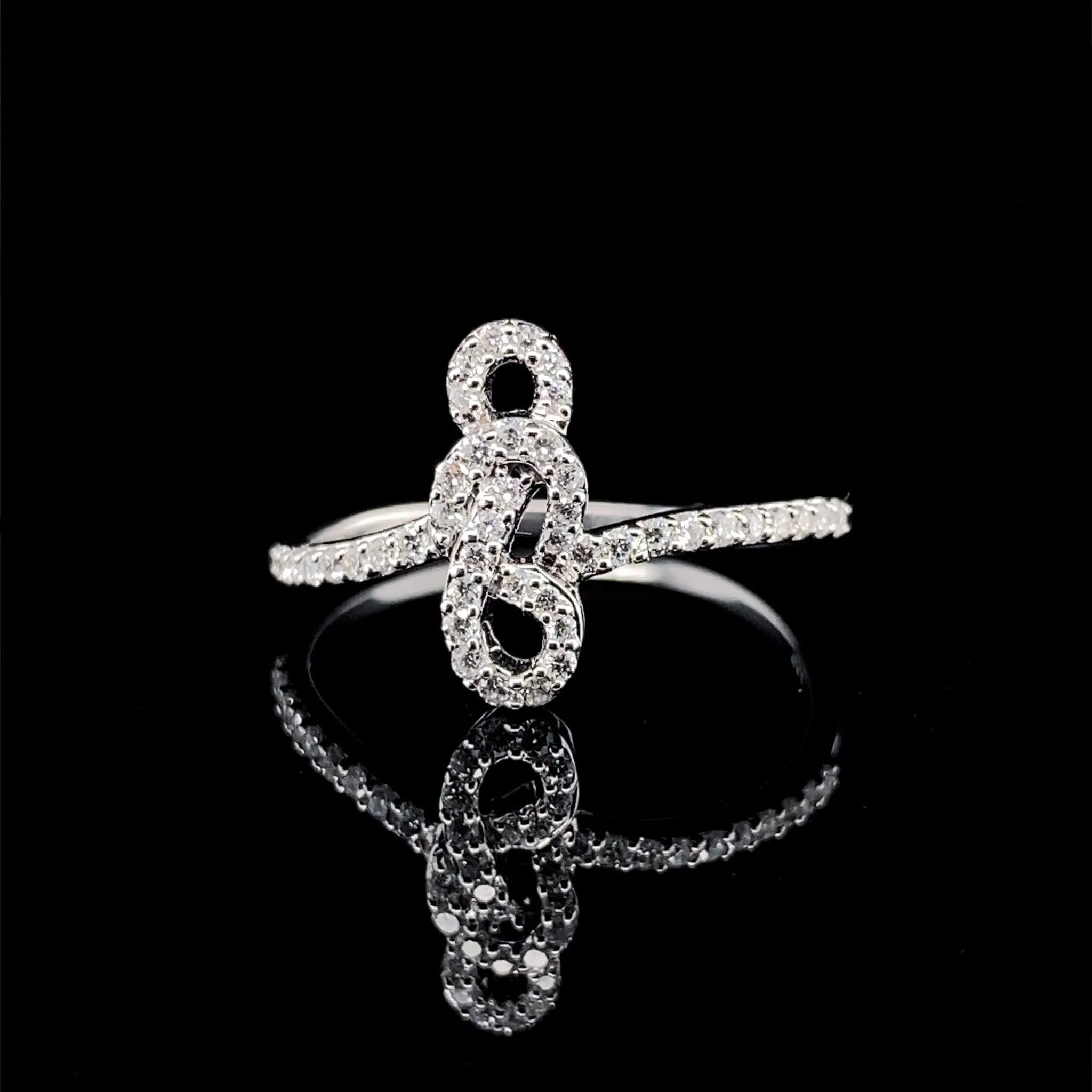 #LVNA2024 | Twisted Knot Diamond Ring 18kt