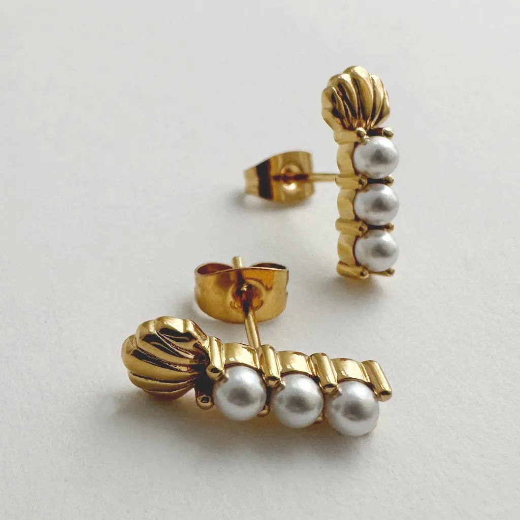 Mariana Pearl Earrings