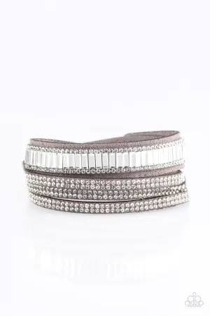 Paparazzi Bracelet ~ Just In SHOWTIME - Silver