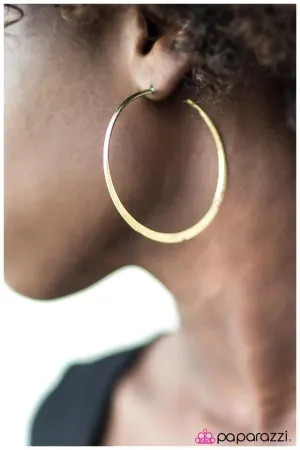 Paparazzi Earring ~ Shes A Man-Eater - Brass