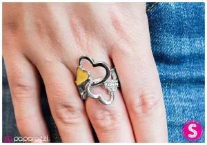 Paparazzi Ring ~ Feeling The Love - Yellow