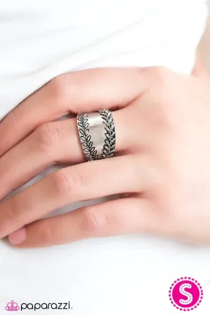 Paparazzi Ring ~ Zen Garden - Silver