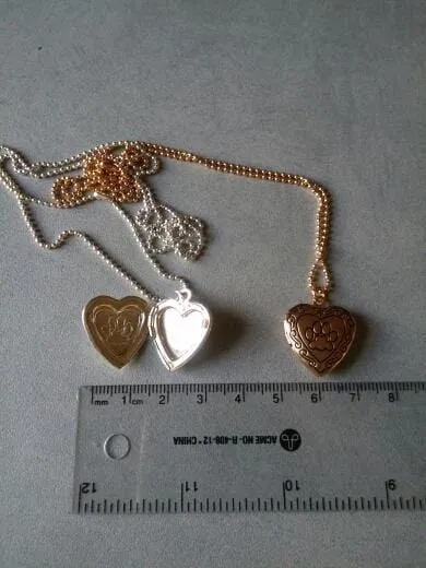 Photo Frame Memory Locket with Cat Paw