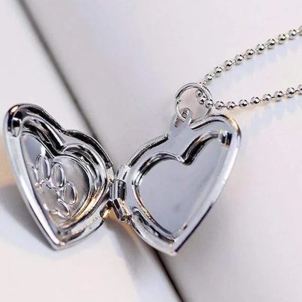 Photo Frame Memory Locket with Cat Paw