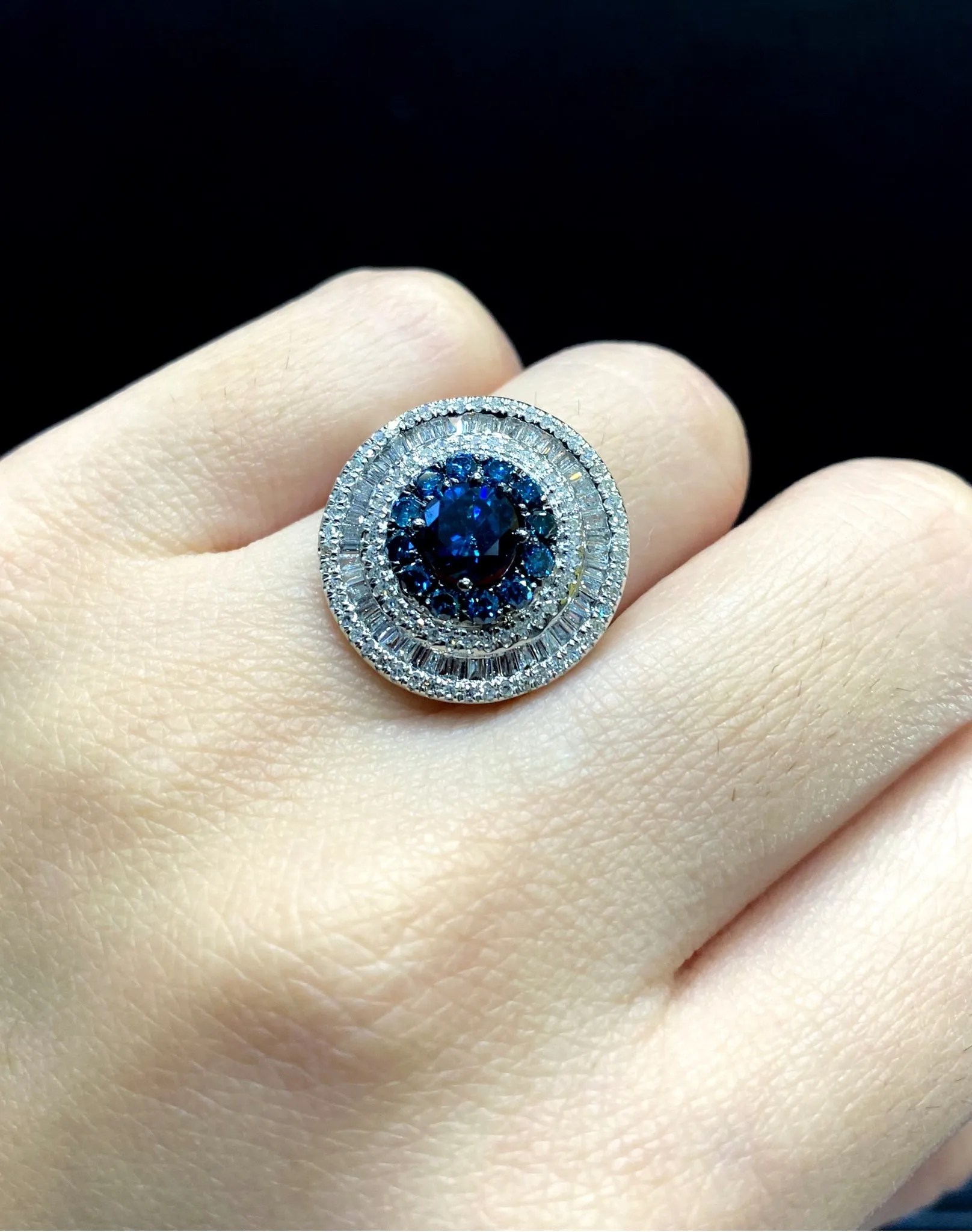 PREORDER | Round Blue Colored Diamond Ring 14kt