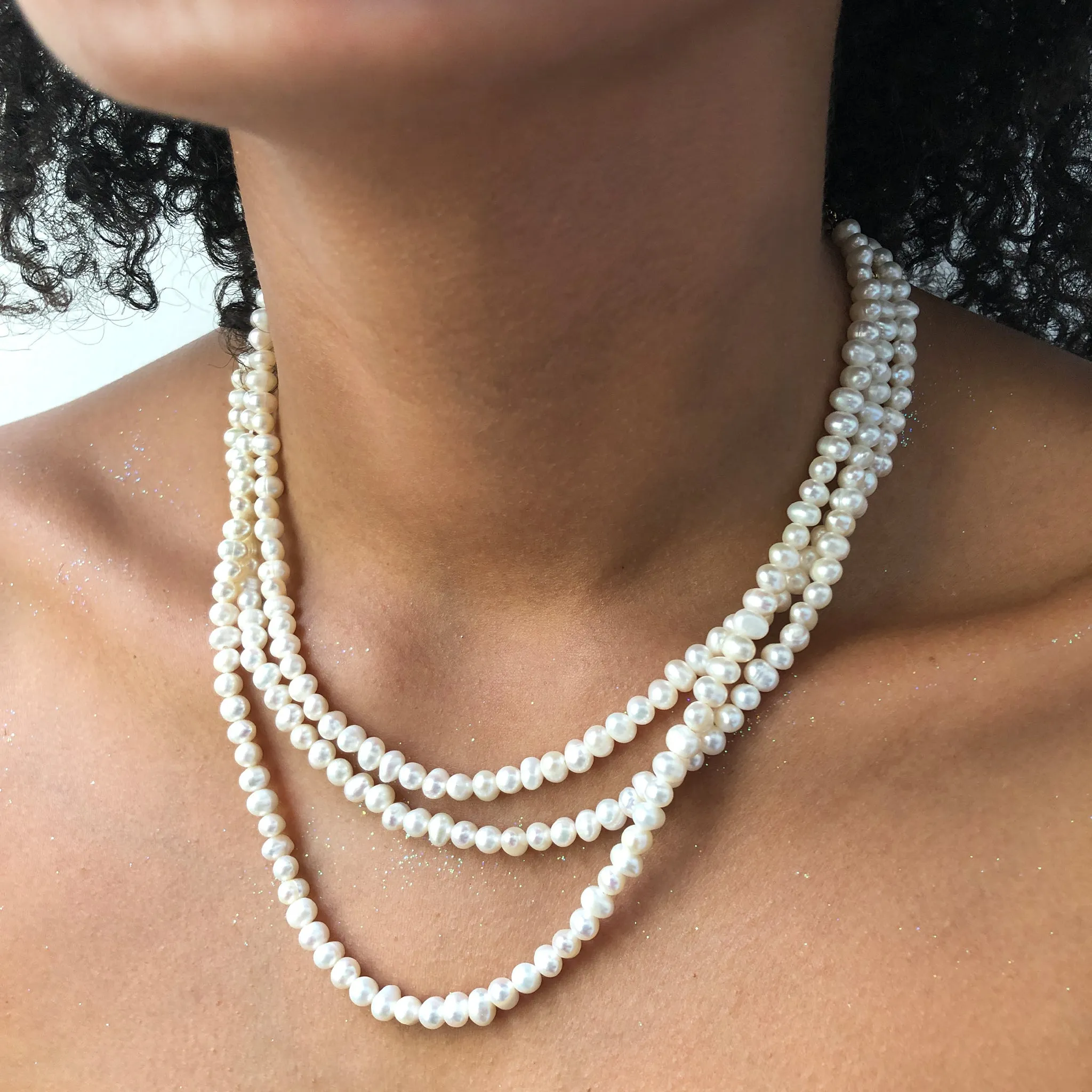 The Aphrodite Pearl Necklace