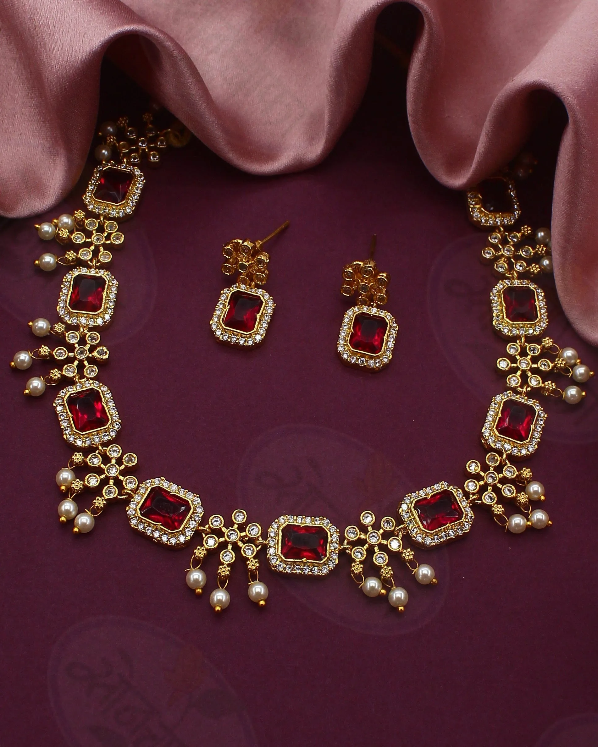 TRENDY  MOTI PINK STONE NECKLACE