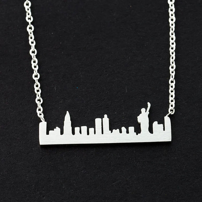 Vintage Statue of Liberty New York Skyline Chain